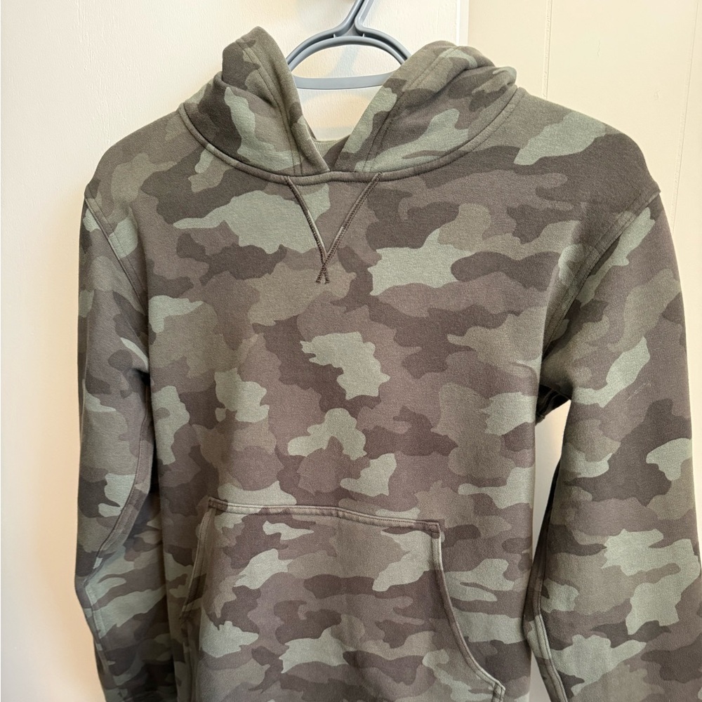 Lululemon All Yours Hoodie camo Size xs/s